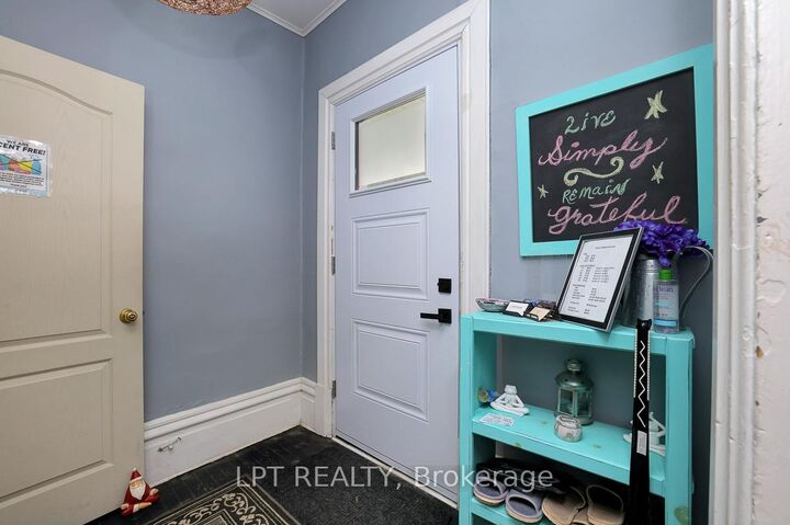 Property Photo: 8197 Victoria Street ON K0A 2P0