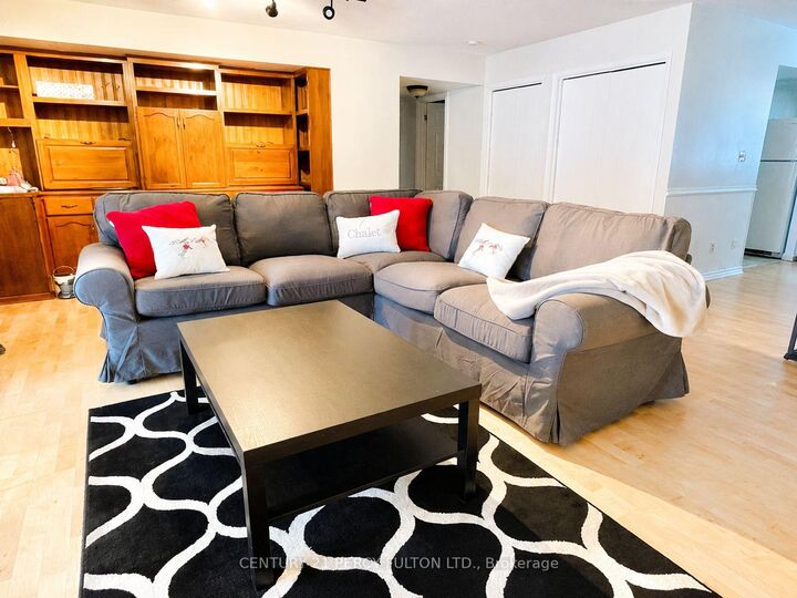 Property Photo: 1102 Horseshoe Valley Road W 309 ON L4M 4Y8