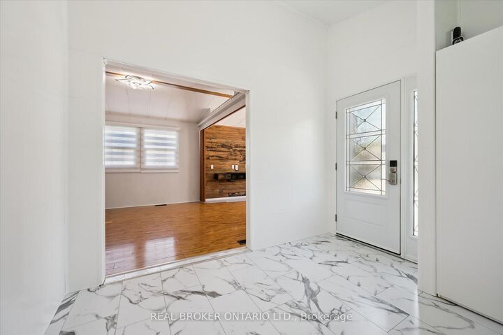 Property Photo: 490 Spruce Street ON N1M 2W5
