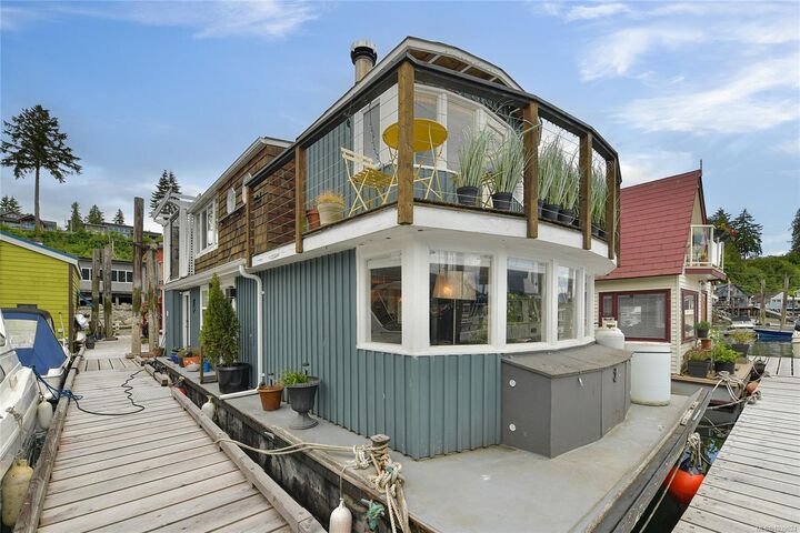 Property Photo:  1765 Cowichan Bay Rd #5  BC V0R 1N1 