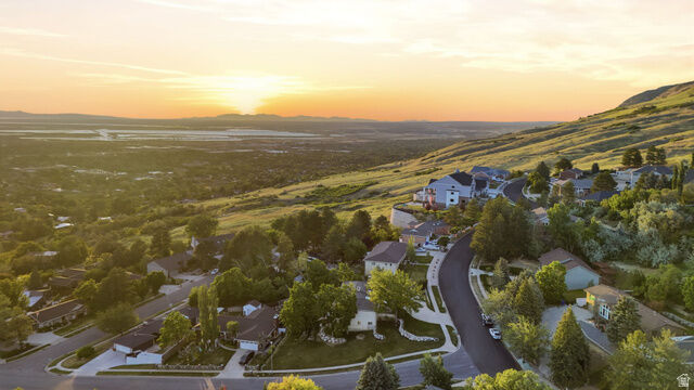 Property Photo: 915 Northridge Dr UT 84010