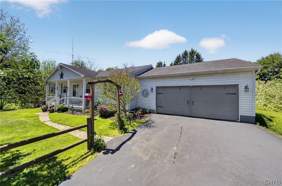 Property Photo:  20 Rose Lane  NY 13069 