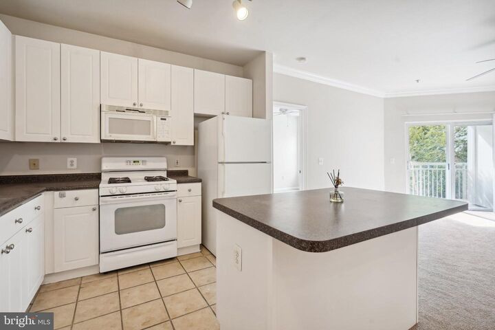 Property Photo: 9490 Virginia Center Boulevard 240 VA 22181