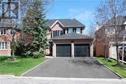 Property Photo:  109 Carlyle Crescent  ON L4G 6P6 