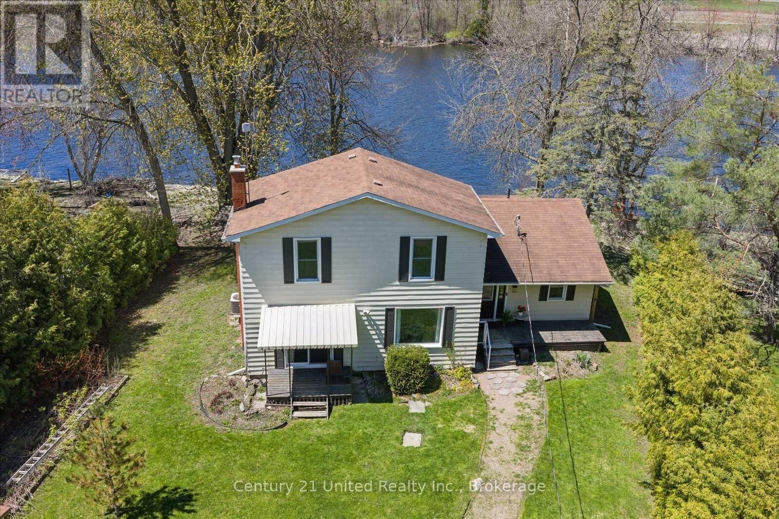 Property Photo: 266 Greenwood Road ON K9J 6Y3