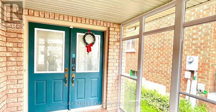 Property Photo:  148 Trail Ridge Lane  ON L6C 2C5 