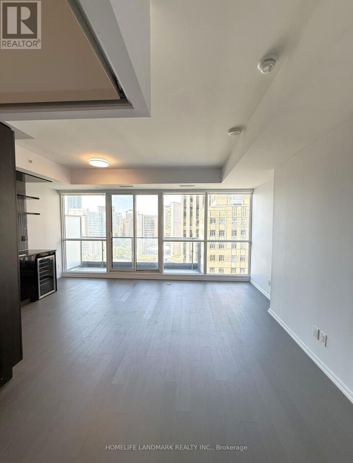 Property Photo:  70 Temperance Street 2202  ON M5H 0B1 