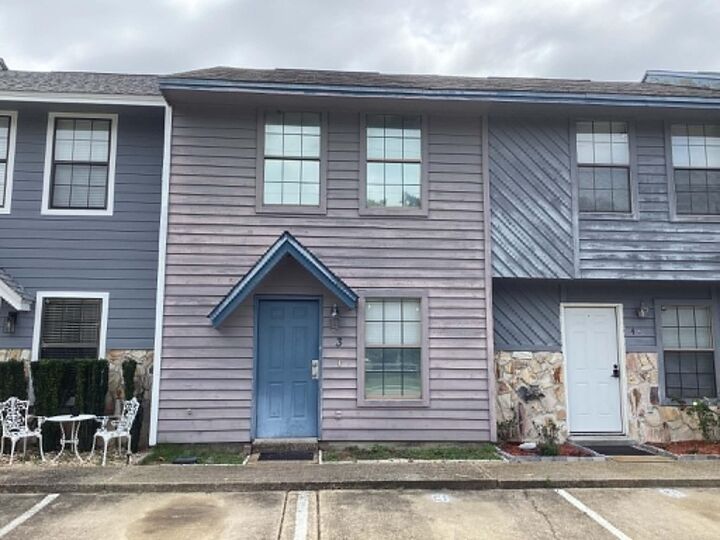 Property Photo: 1325 Greendale Avenue 3 FL 32547