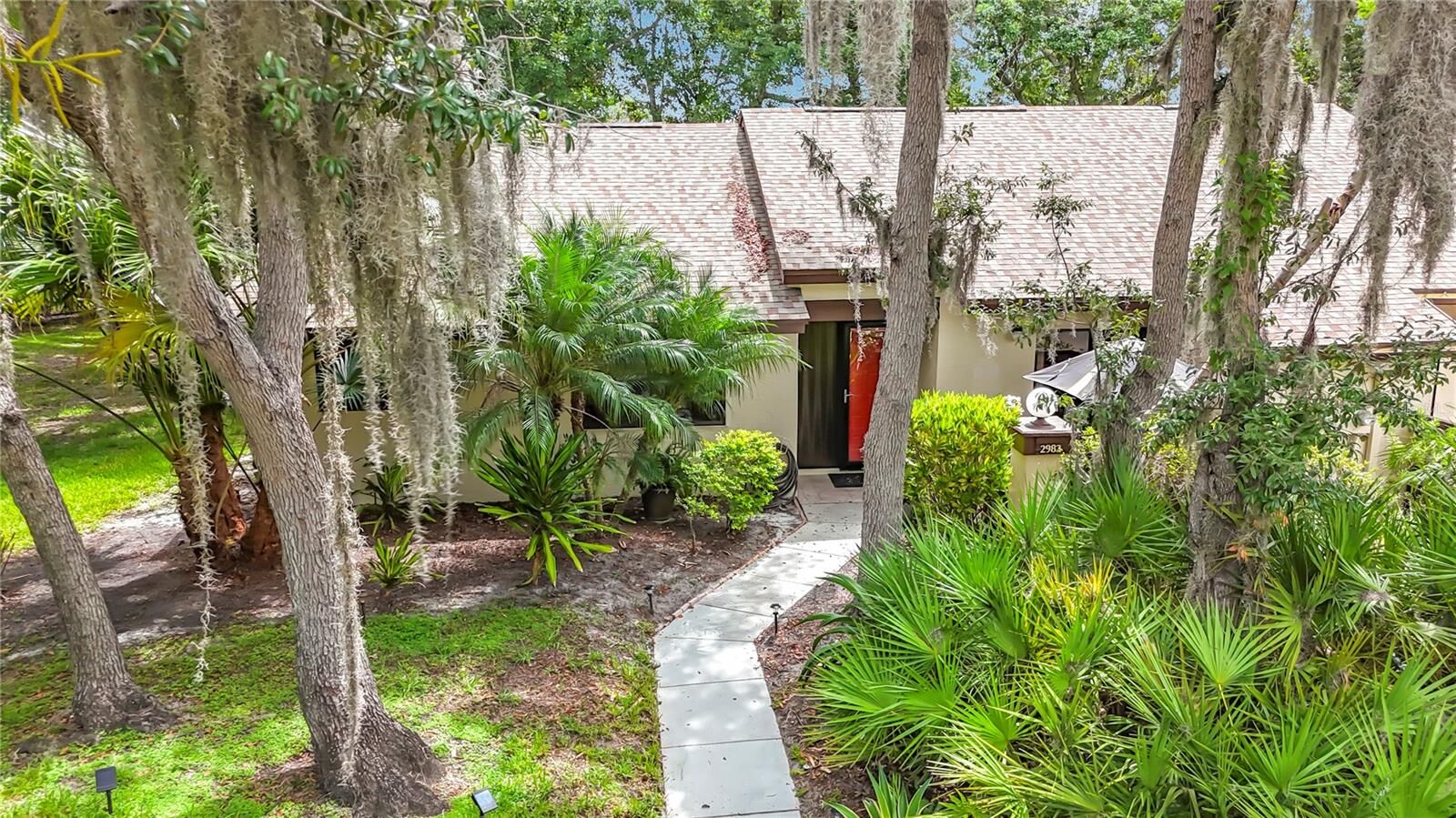 Property Photo: 2983 Elder Court FL 34684
