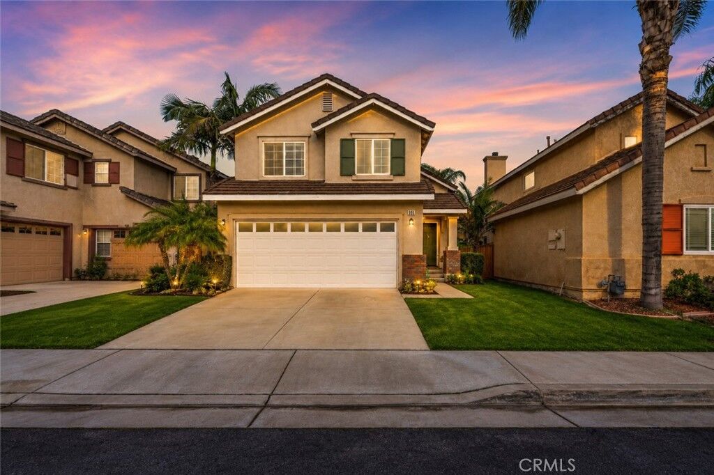 Property Photo:  865 Honey Grove Way  CA 92878 