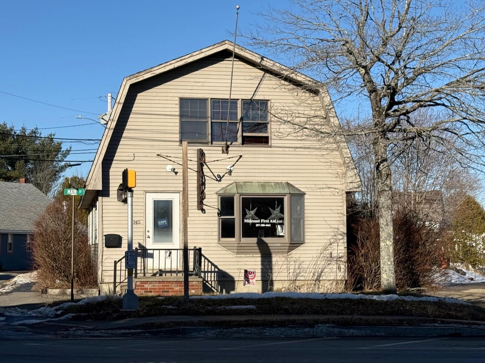 Property Photo:  145 Main Street  ME 04861 