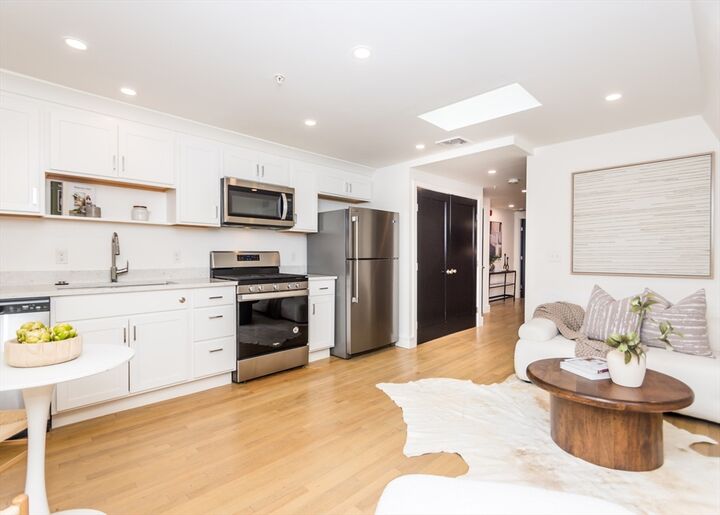 Property Photo: 92 Brown Street 5 MA 02453