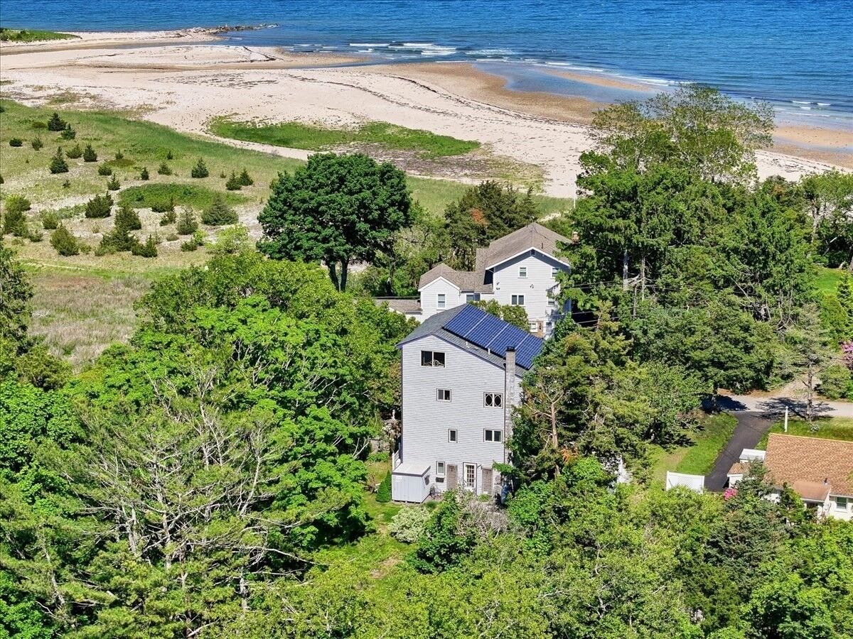 Property Photo:  92 Lookout Point Rd  MA 02360 