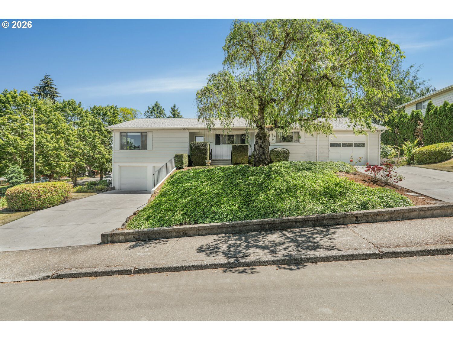 Property Photo:  4820 Jones Rd SE  OR 97302 