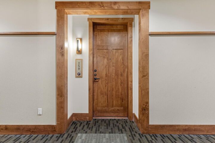 Property Photo: 2881 Meridian Avenue 259 CA 95124