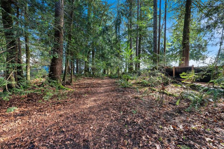 Property Photo: 7220 Walton Rd BC V0R 1Y0