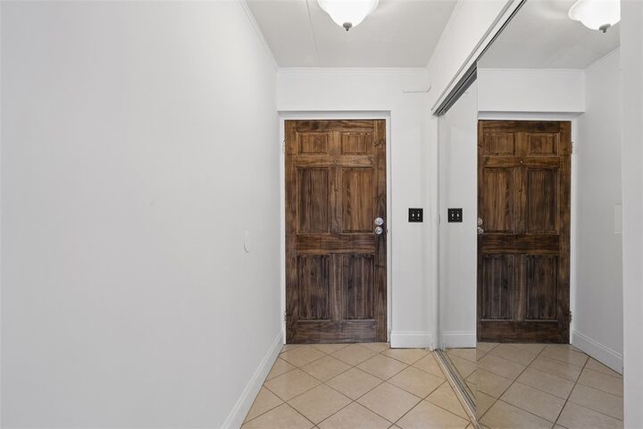 Property Photo:  1232 Forest Green Dr  PA 15108 