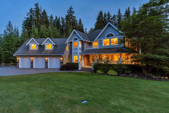 Property Photo: 12595 266 Street BC V2W 1C9