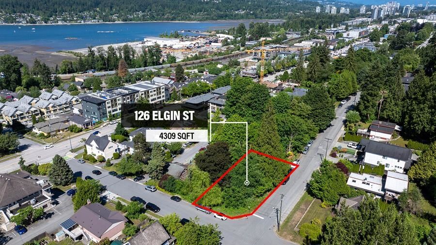 Property Photo: 126 Elgin Street BC V3H 2M8