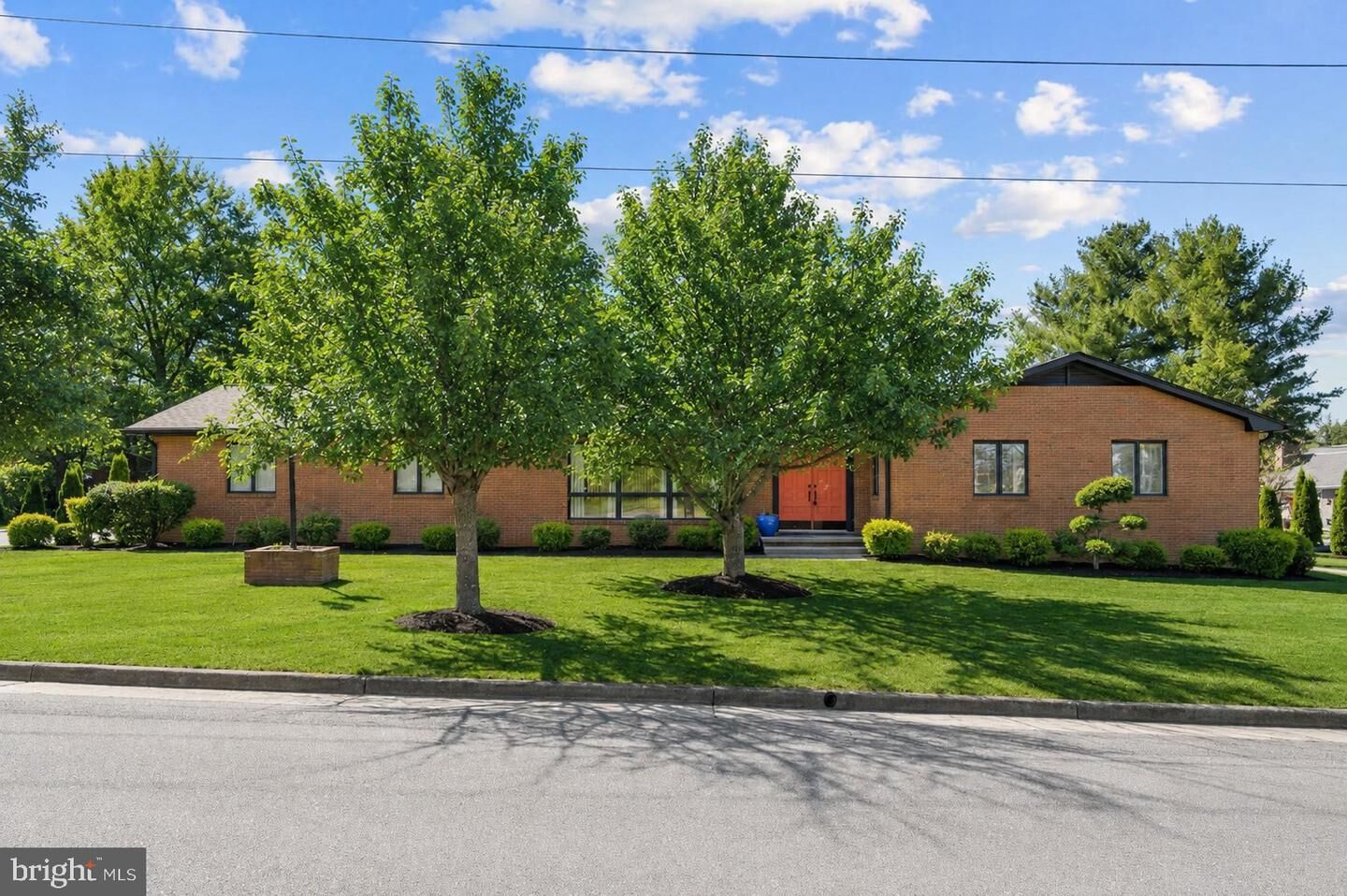 Property Photo: 1317 Caroline Street VA 22601
