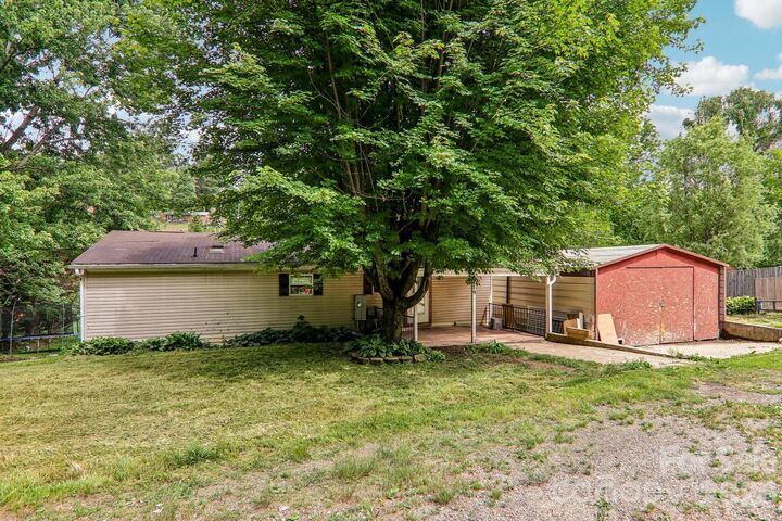 Property Photo:  19 Dot Street  NC 28721 