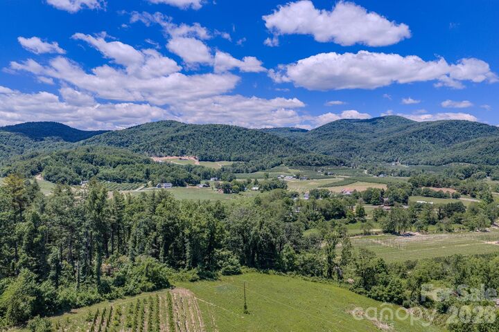 Property Photo: 00 Woodlyn Etch Drive NC 28792