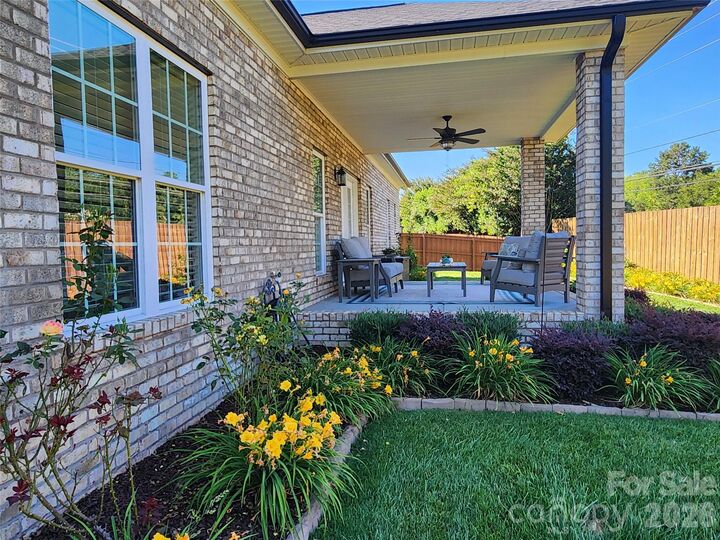 Property Photo:  260 Lagoda Drive  NC 28097 