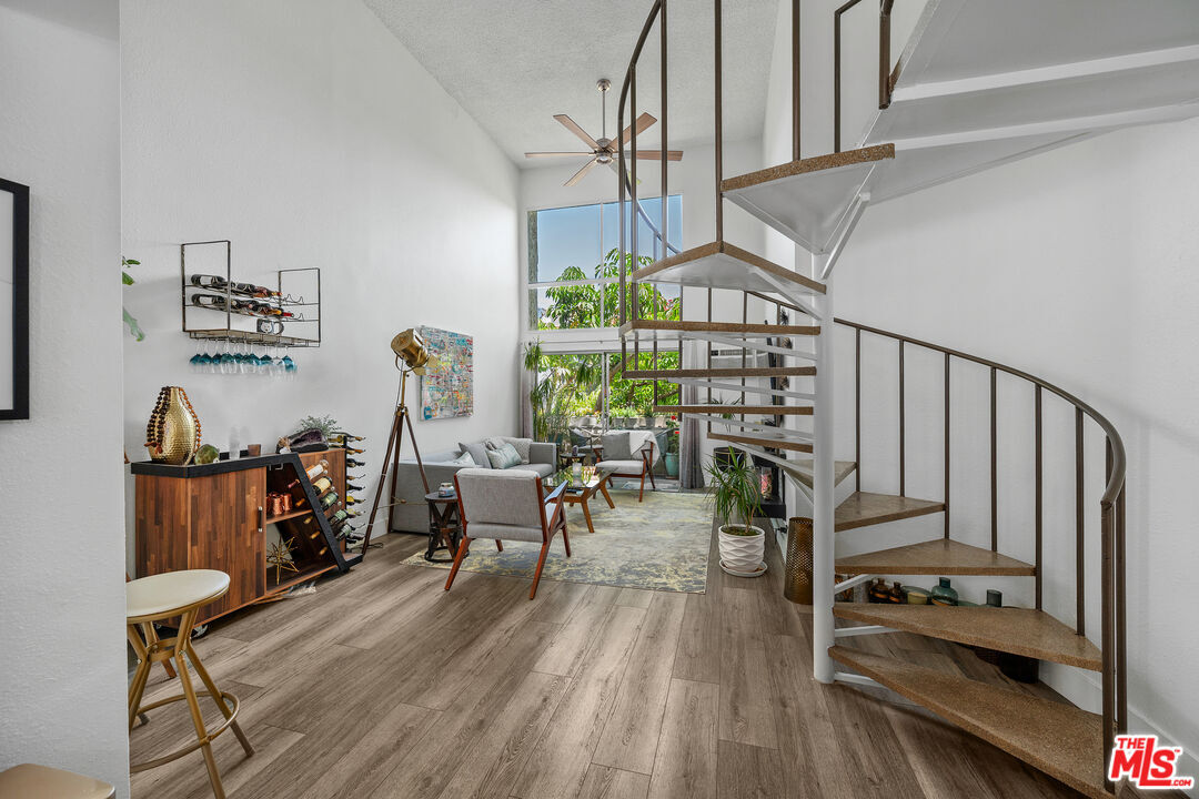 Property Photo: 1440 Veteran Ave CA 90024