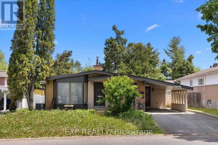Property Photo:  2335 Harding Road  ON K1G 3B7 