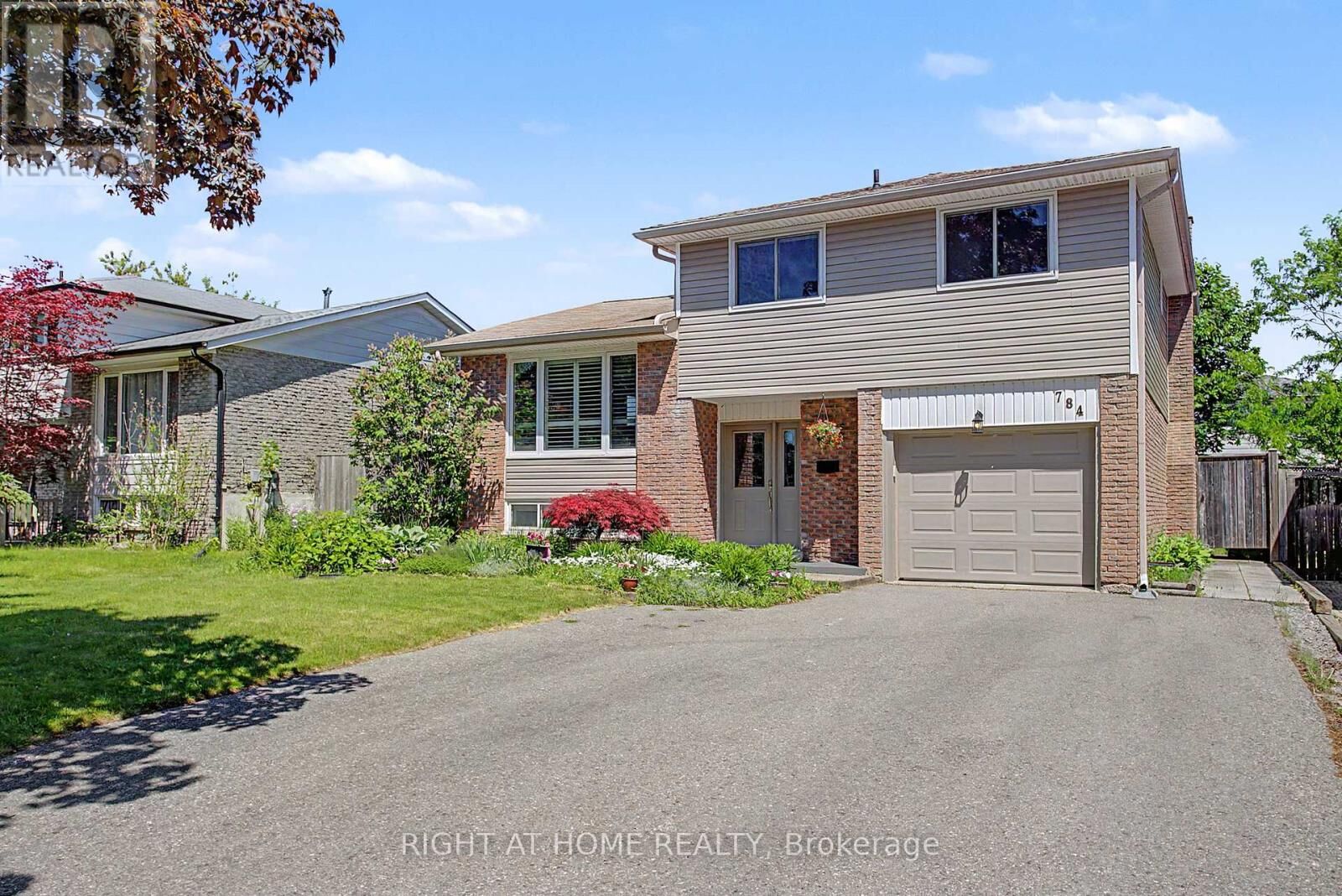 Property Photo:  784 Rodney Court  ON L1G 6V7 