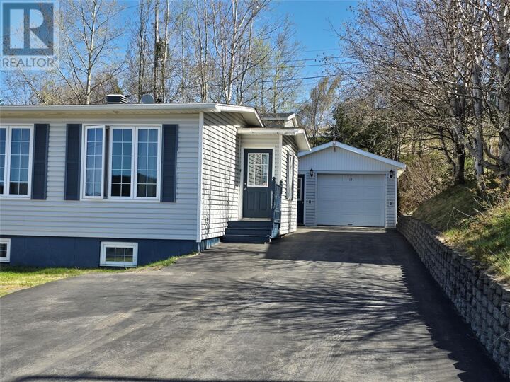Property Photo:  11 Gilbert Avenue  NL A0R 1B0 