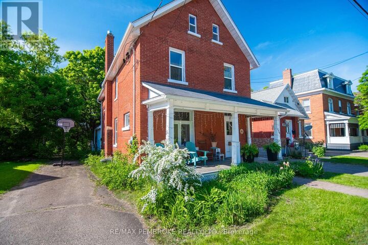 Property Photo:  259 Isabella Street  ON K8A 5T1 