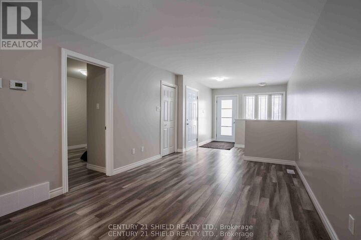 Property Photo:  223 Third Street West  ON K6J 0B6 