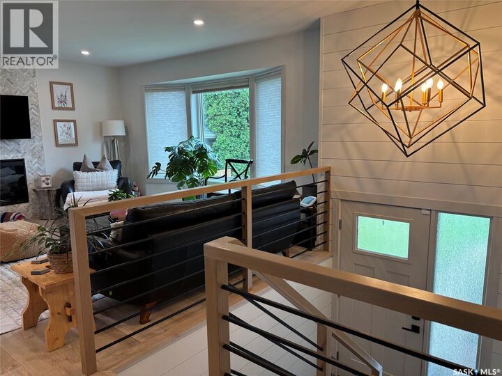 Property Photo:  210 Thain Way  SK S7K 6T2 