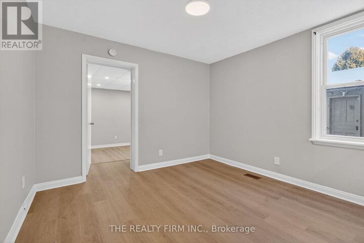 Property Photo:  312 Piccadilly Street 2  ON N6A 1S5 