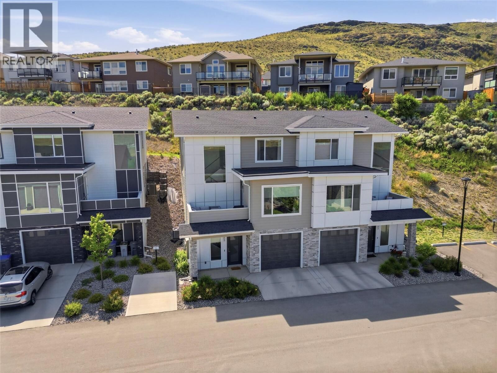 Property Photo:  2045 Stagecoach Drive 105  BC V2B 0H8 
