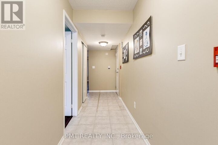 Property Photo:  671 Warden Avenue 29B  ON M1L 0G3 