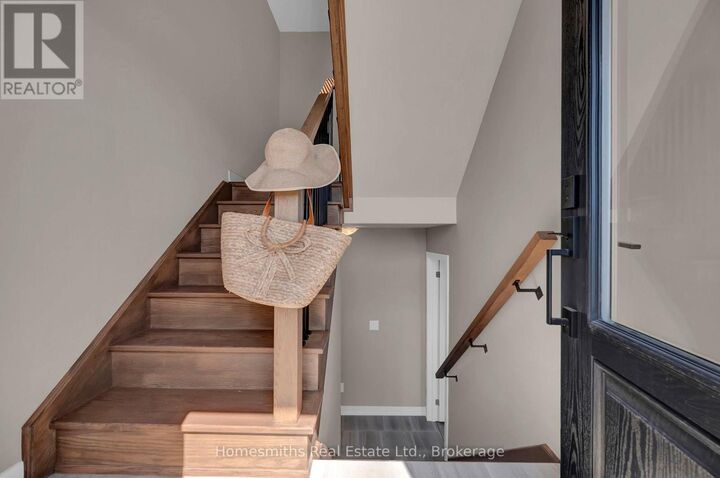 Property Photo:  23 Addyman Crescent  ON L1B 0X1 