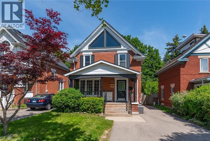 Property Photo:  40 Woodland Avenue  ON N2M 3G7 