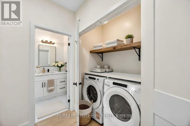 Property Photo:  24 Rose Avenue  ON L3V 6B4 