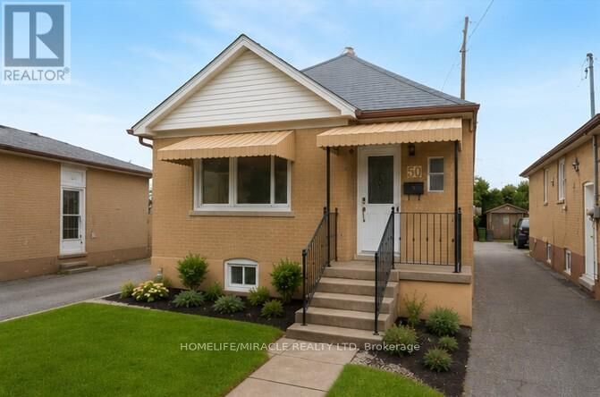 Property Photo:  50 Haverson Boulevard  ON M6M 3J6 