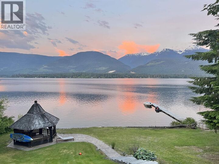 Property Photo: 2240 Catt Point Road BC V0V 0V0