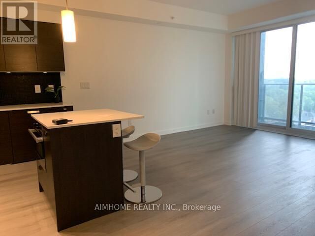 Property Photo:  9 Bogert Avenue 804  ON M2N 0H3 