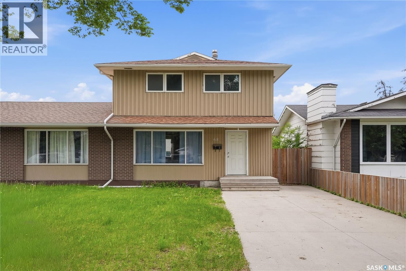 Property Photo: 68 Carleton Drive SK S7H 3N6