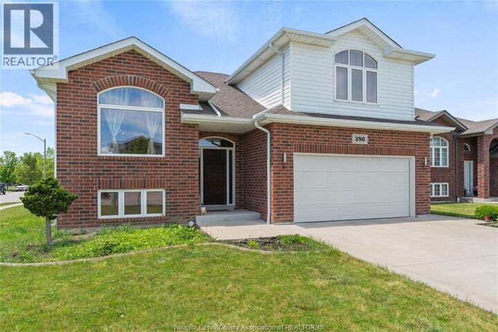 Property Photo:  398 Poplar Drive  ON N0R 1A0 