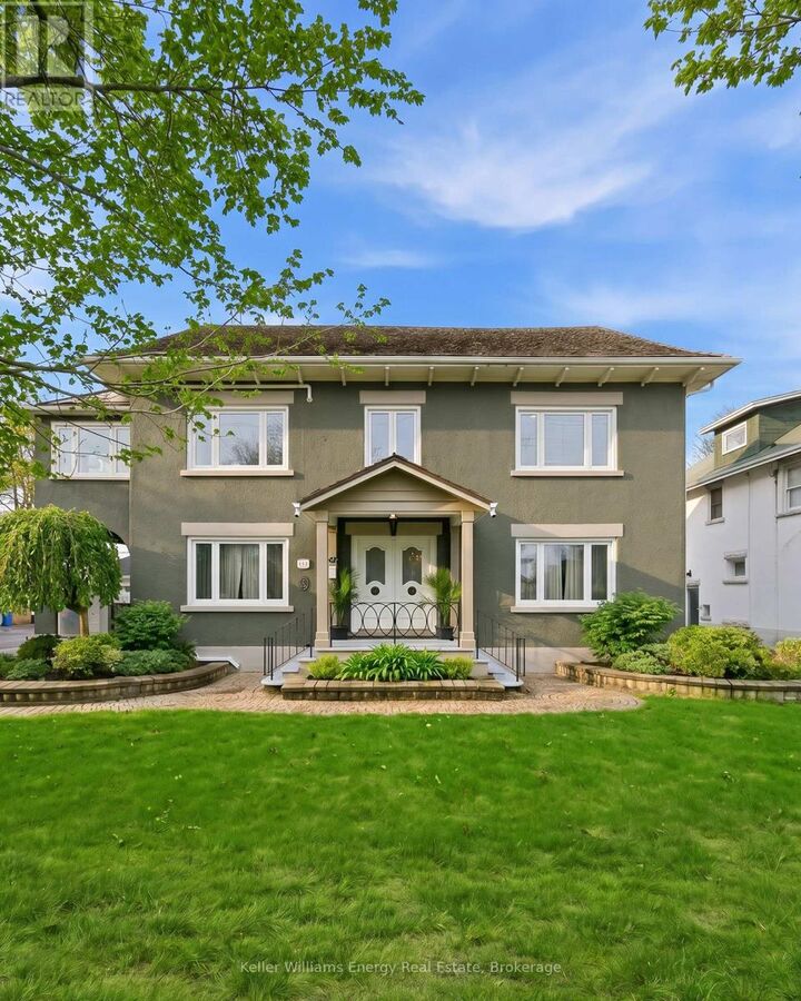 Property Photo:  452 Simcoe Street North  ON L1G 4T6 