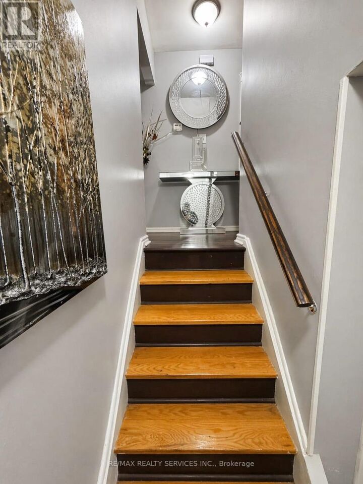 Property Photo:  50 Eden Parkway  ON L6T 3A5 