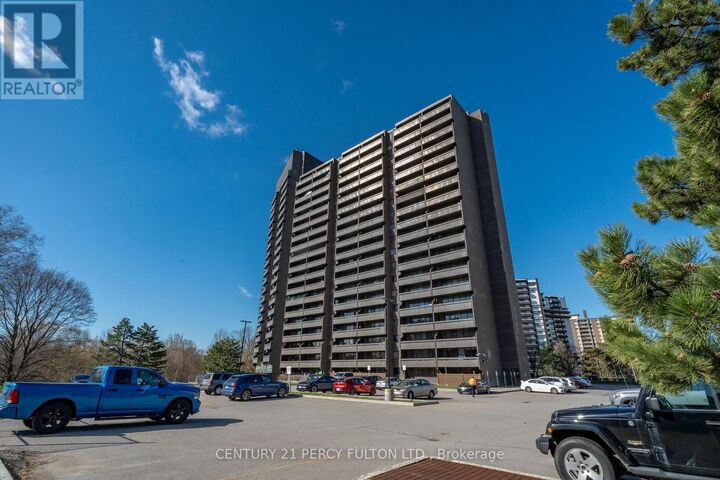 Property Photo:  11 Wincott Drive Ph 12  ON M9R 2R9 
