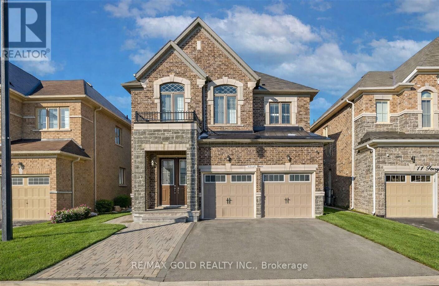 Property Photo:  9 Forsyth Crescent  ON L6X 5N2 