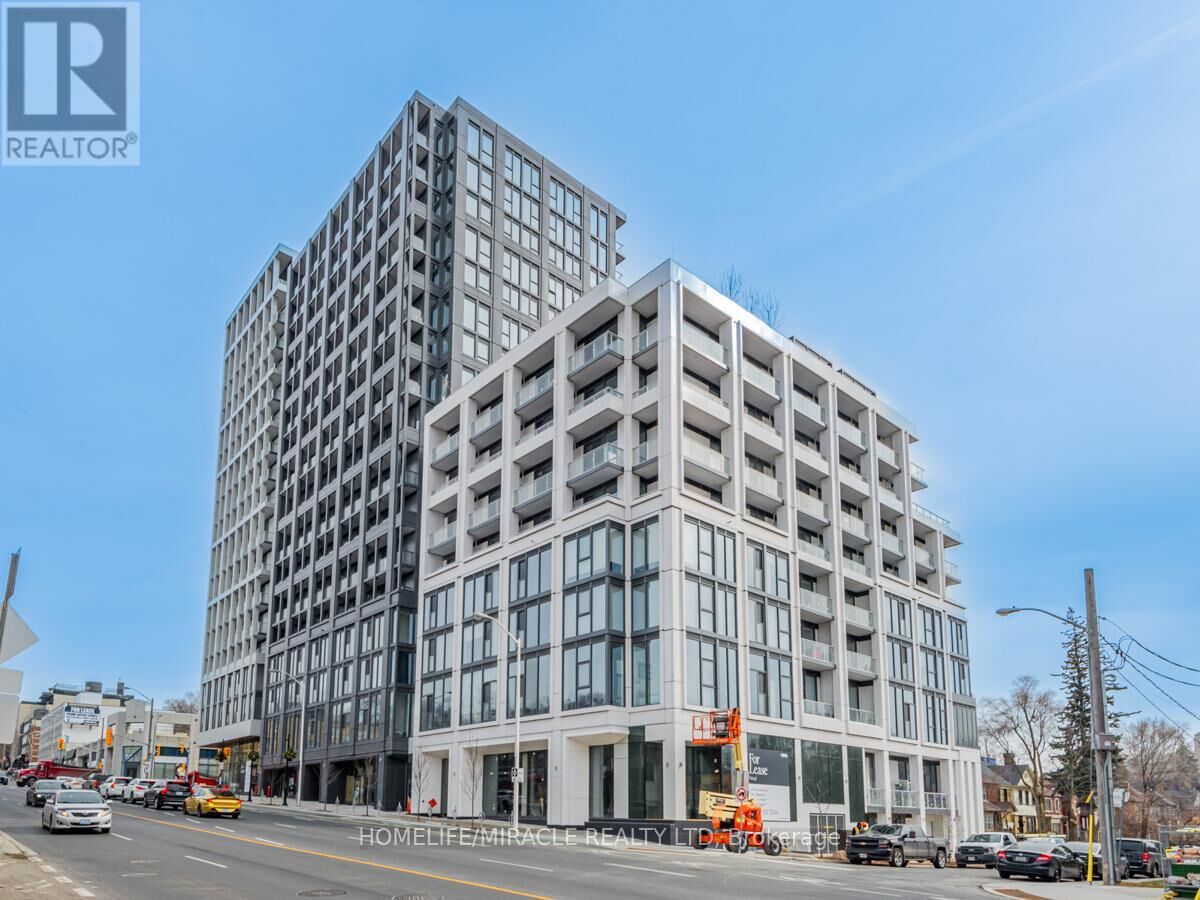 Property Photo:  2020 Bathurst Street 1522  ON M5P 0A6 